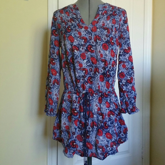 Forever 21 Long sleeve tunic - Picture 2 of 5